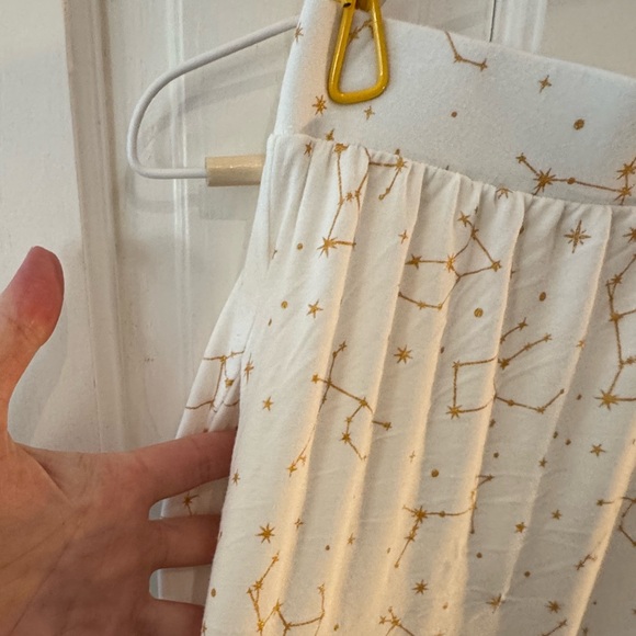 Women’s Cream Constellation Long-Sleeve Top - Picture 2 of 6